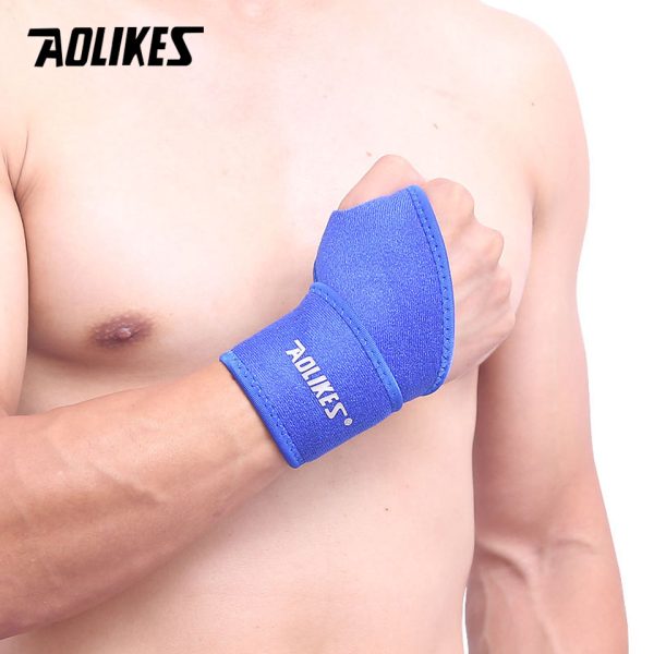 Băng cổ tay xỏ ngón Aolikes 7937